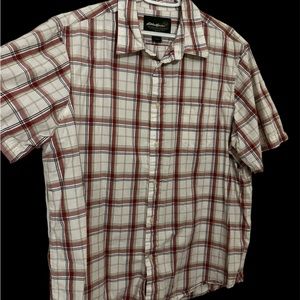 Eddie Bauer Size XL Men’s Button-up Short Sleeved Shirt